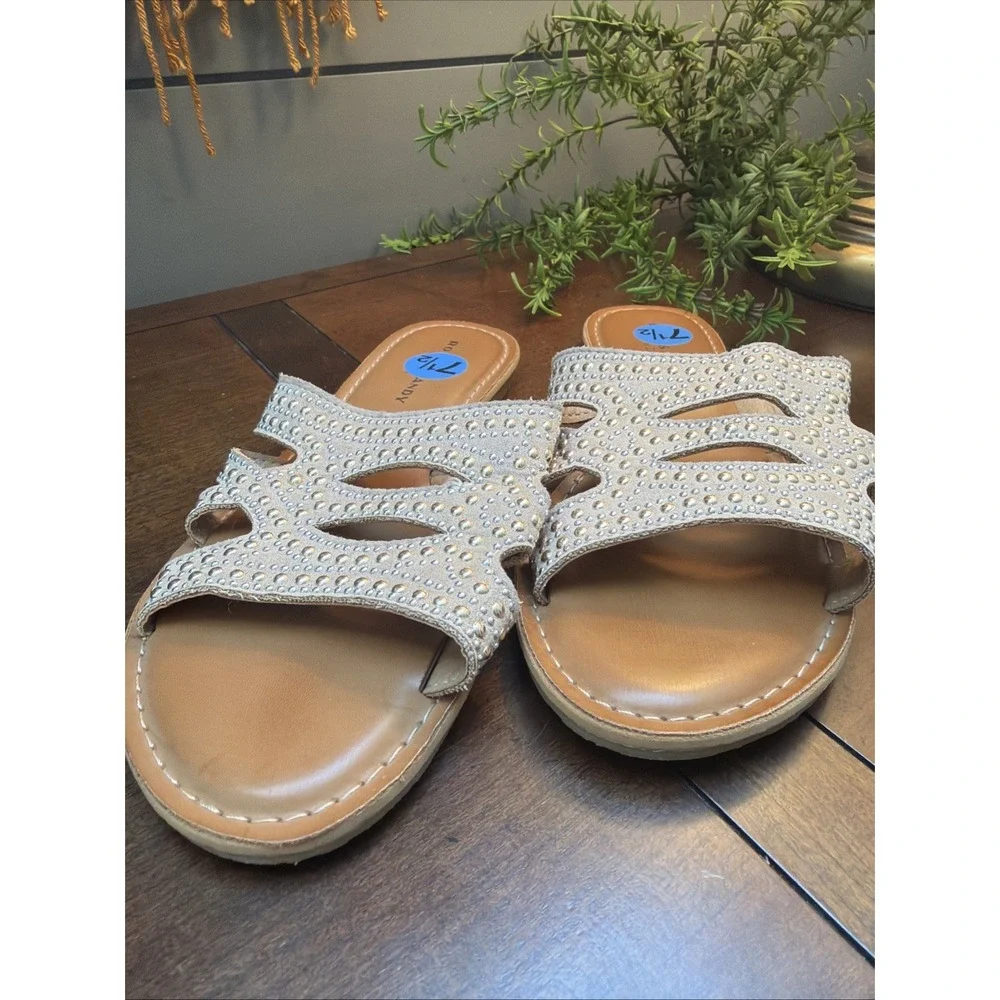 Rock & Candy Women's Sandals 7.5 Tan Shimmering Crystals Slide Gryssel Flat